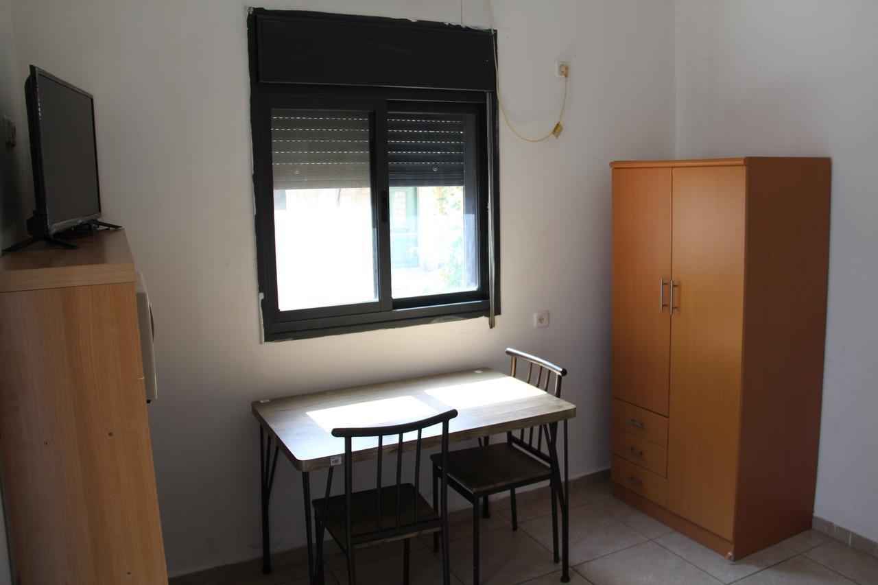 Apartments With Sea View ไฮฟา ภายนอก รูปภาพ
