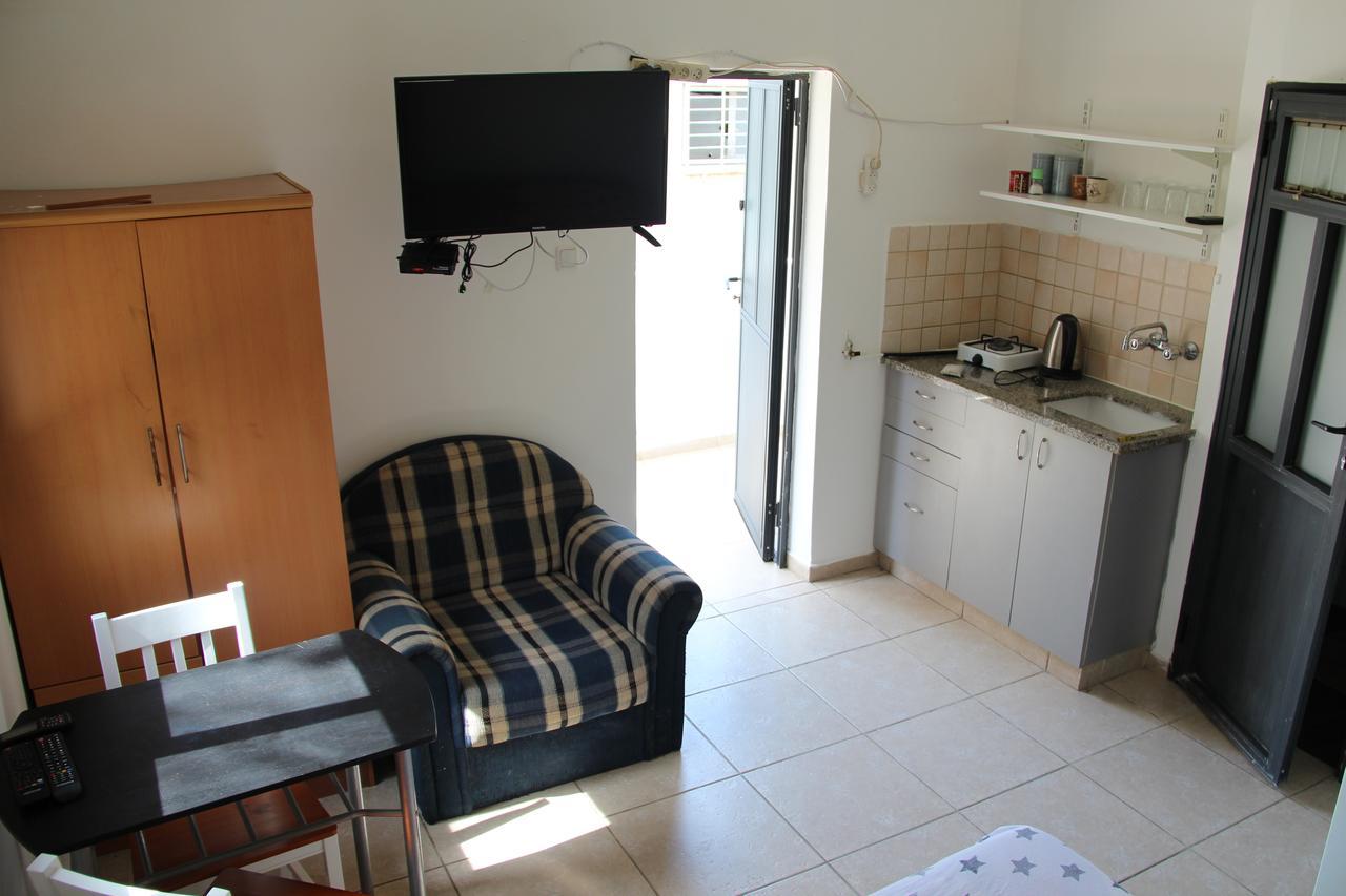 Apartments With Sea View ไฮฟา ภายนอก รูปภาพ