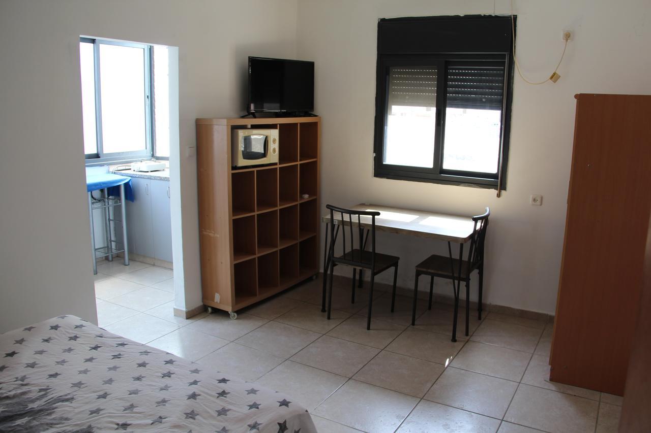 Apartments With Sea View ไฮฟา ภายนอก รูปภาพ